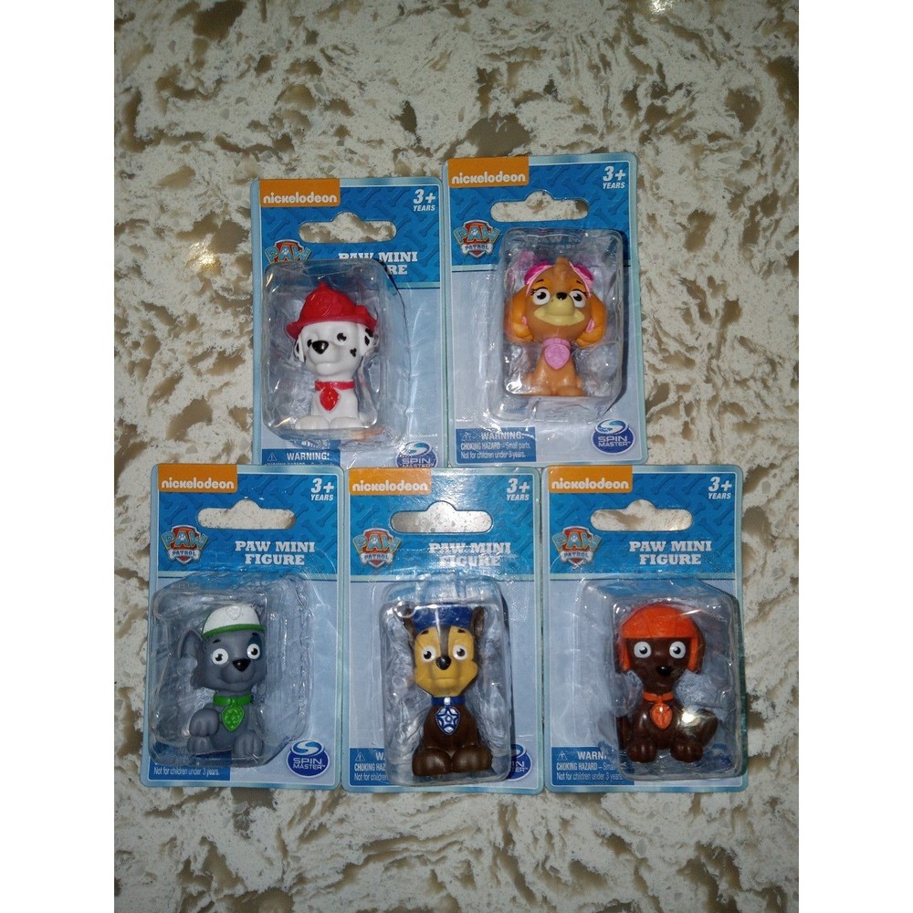 Paw Mini figures Lot of 5